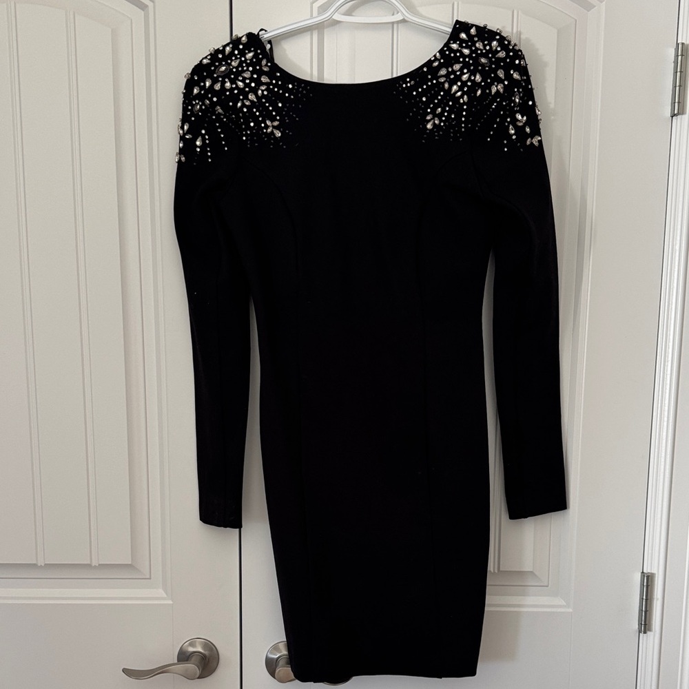 Black Embellished Shoulder Long-Sleeve Bodycon Dress